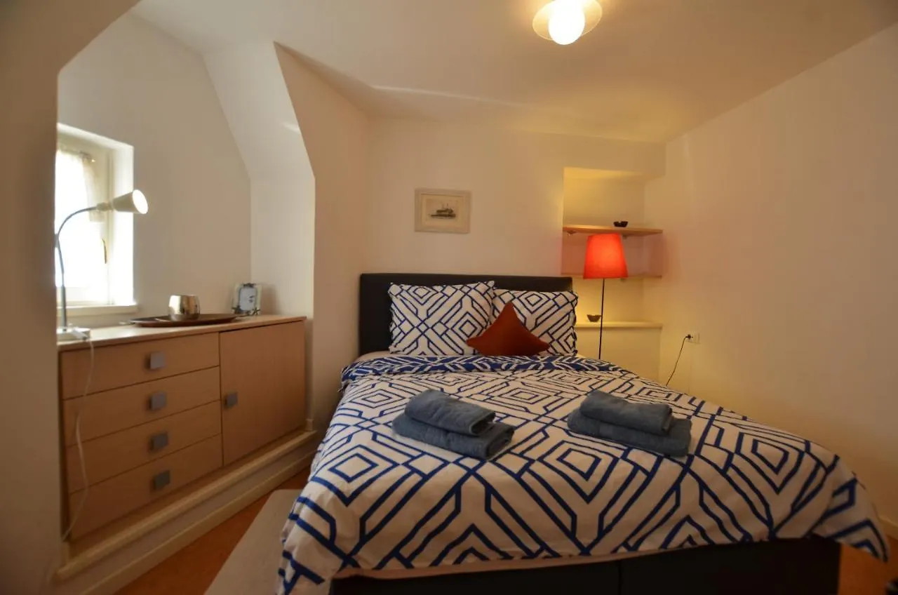 Stella 2 Sea view Apartment Rovigno